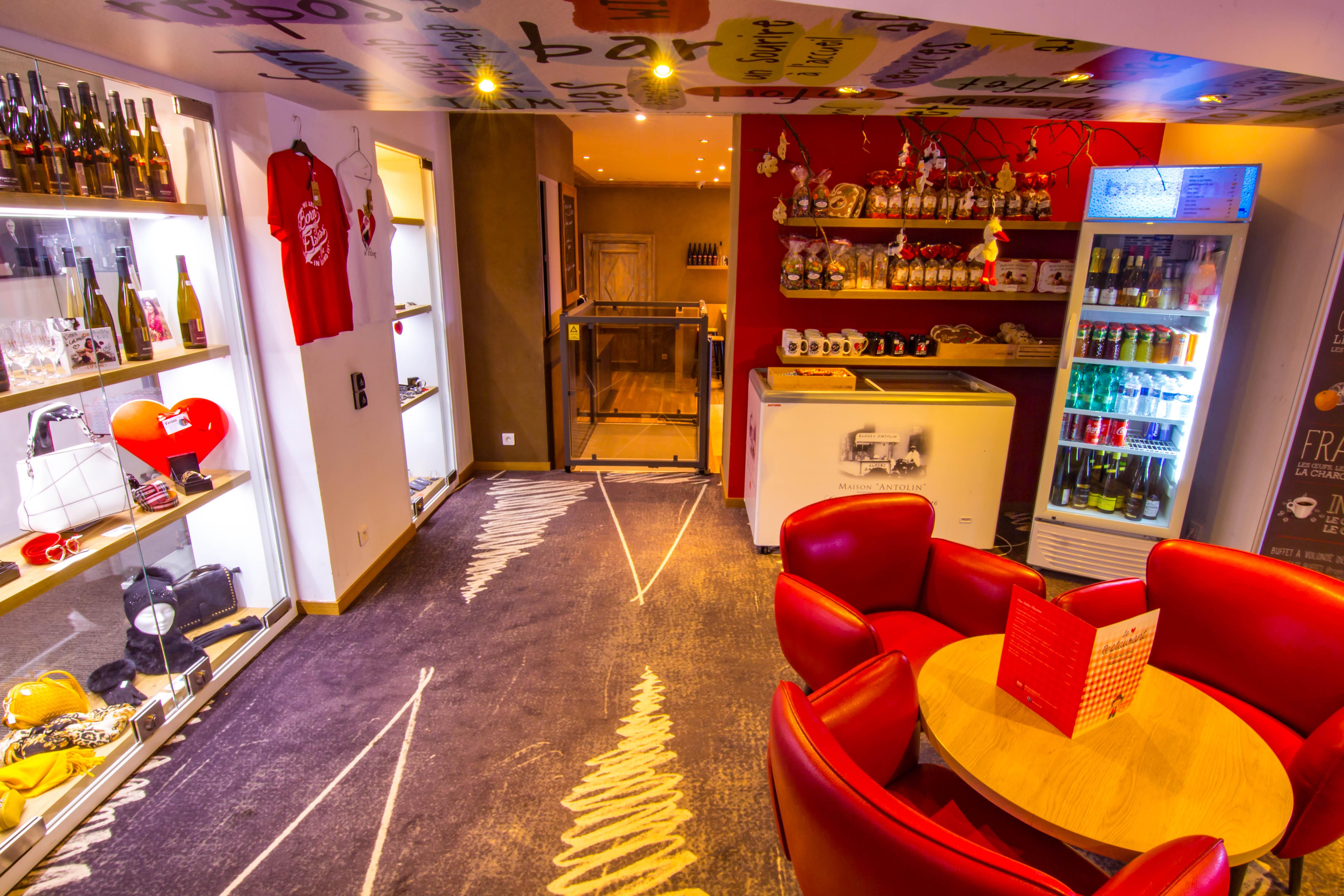 Ibis Colmar Est - Hotel Restaurant En Alsace Horbourg-Wihr Bagian luar foto