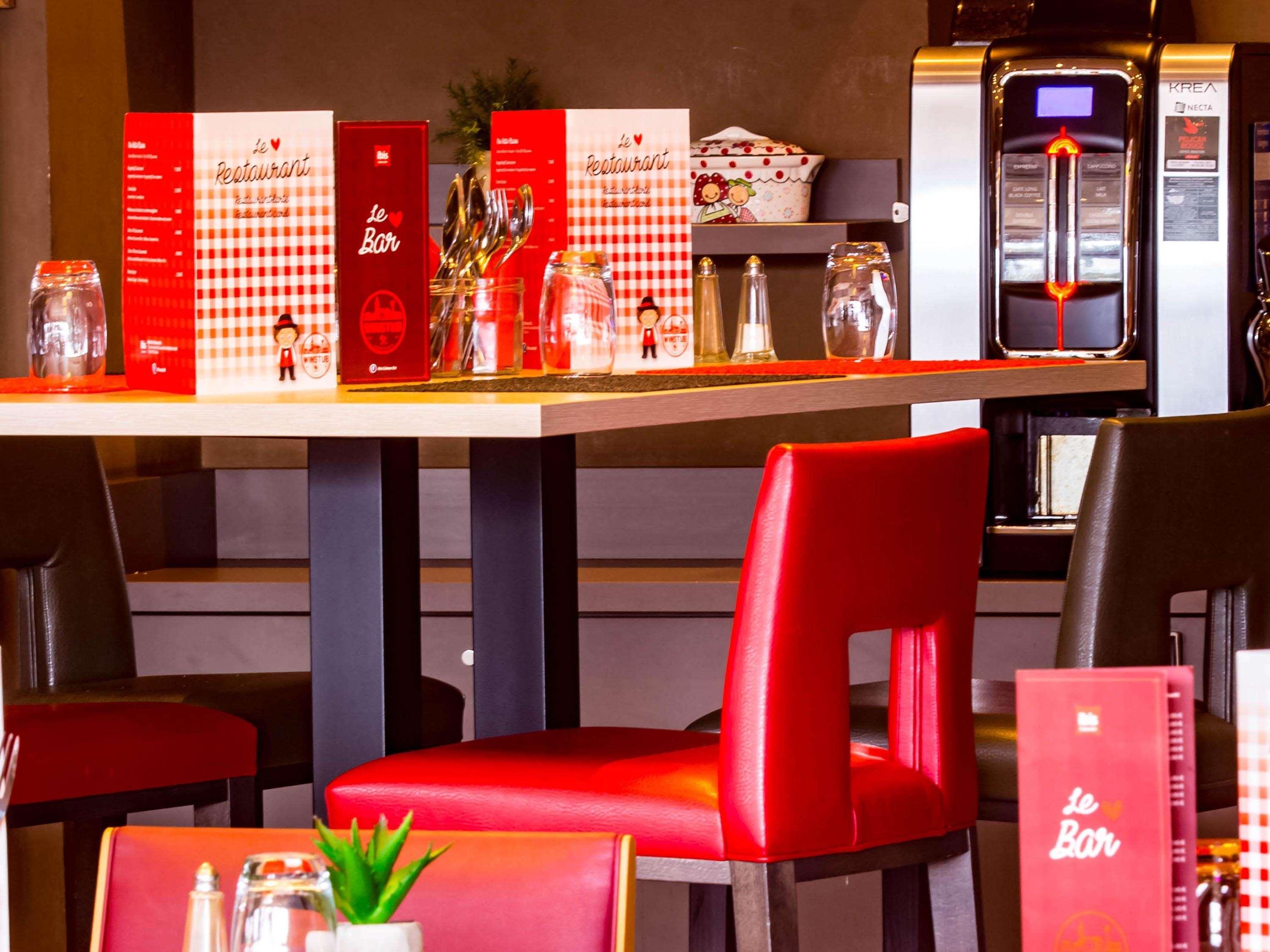 Ibis Colmar Est - Hotel Restaurant En Alsace Horbourg-Wihr Bagian luar foto