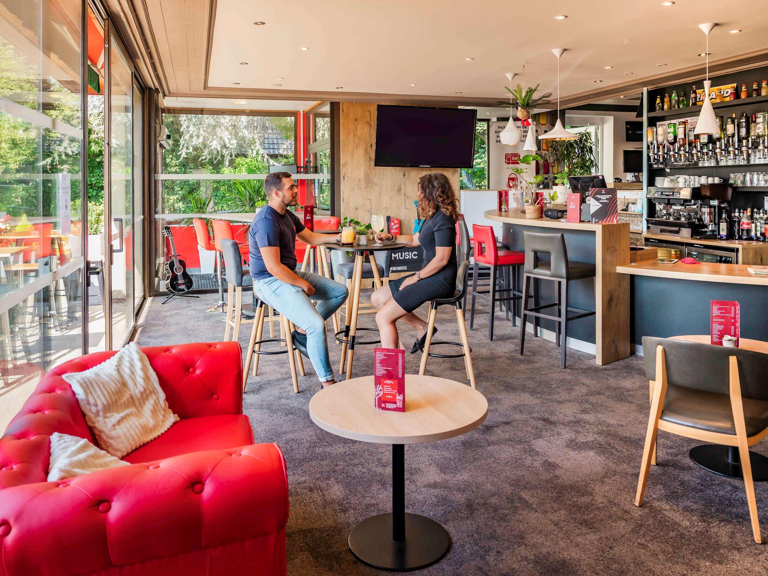 Ibis Colmar Est - Hotel Restaurant En Alsace Horbourg-Wihr Bagian luar foto