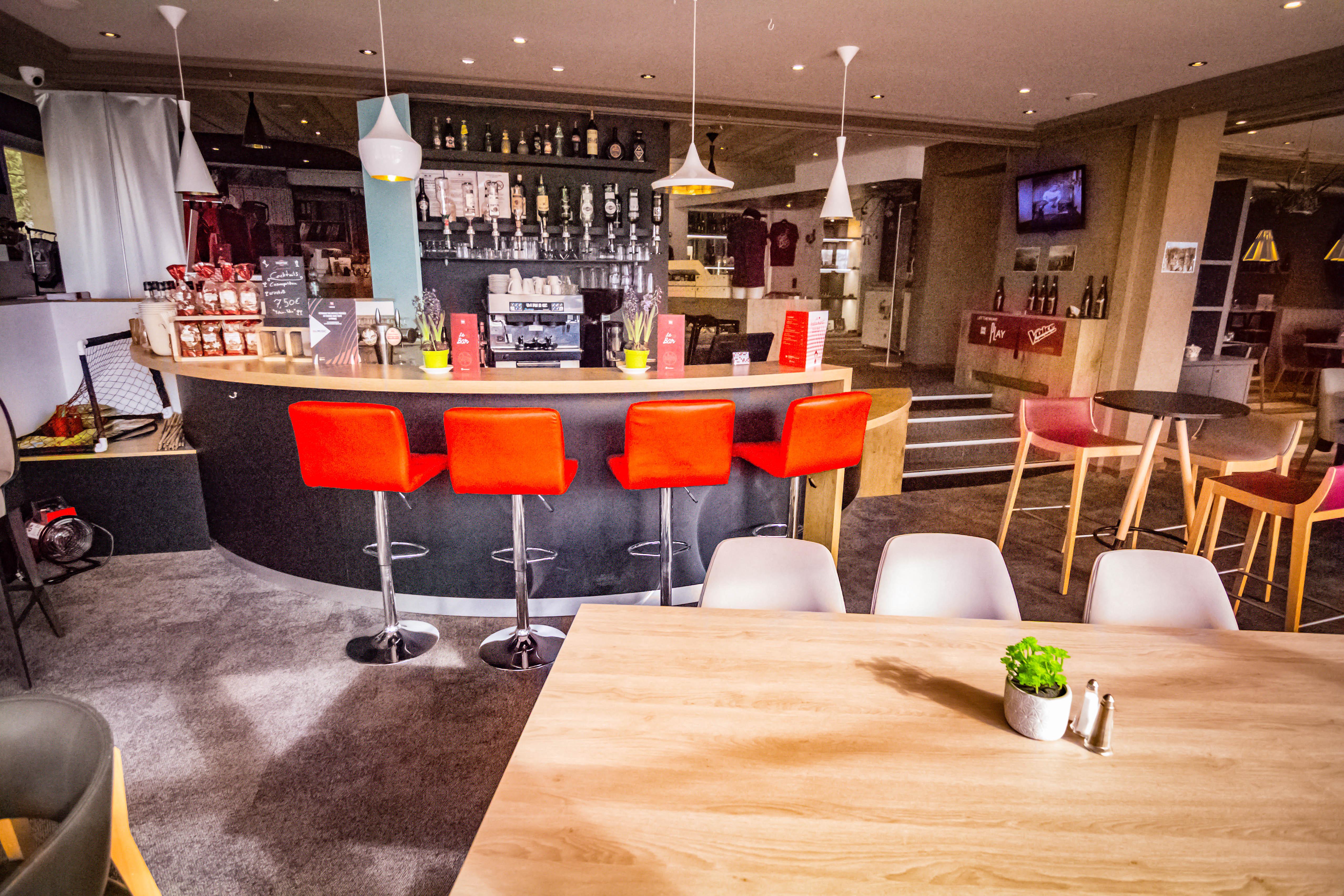 Ibis Colmar Est - Hotel Restaurant En Alsace Horbourg-Wihr Bagian luar foto