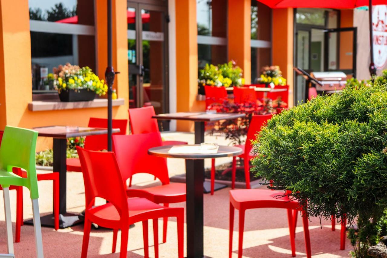 Ibis Colmar Est - Hotel Restaurant En Alsace Horbourg-Wihr Bagian luar foto